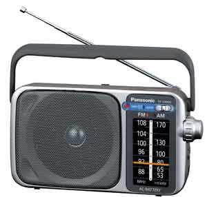 Panasonic RF-2400D Portable AM / FM Radio