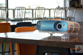 benifits of using projector